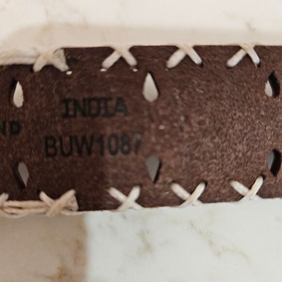 NWT Lucky Brand 1" Size Medium - Picture 5 of 8